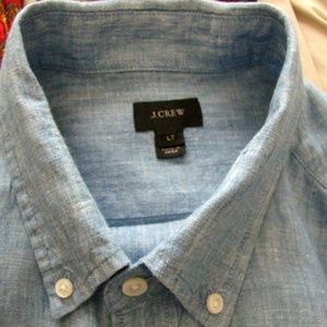 men's J Crew blue chambray shirt size Lt